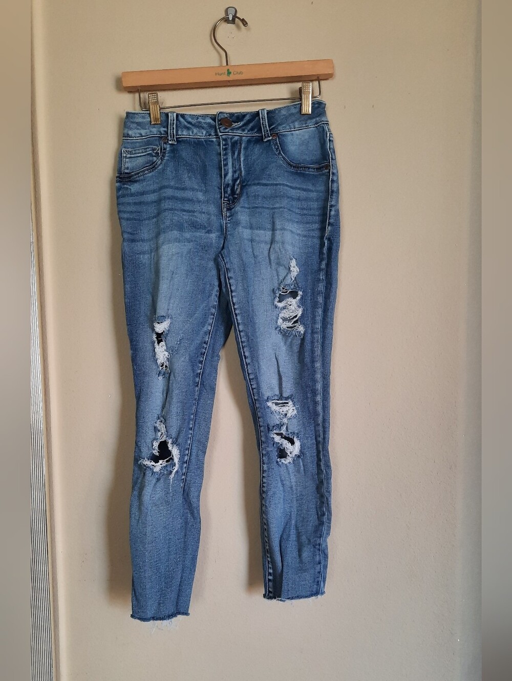 Maurices Distressed High Rise Blue Women’s Skinny Jeans